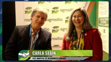 Debatiendo visión económica y agropecuaria con la Vicemin. de desar. Agrario de Axel Kicilof; con Carla Seain