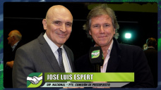 ¿Se puede llegar al superávit fiscal de Milei, bajando retenciones y liberando el dólar?; con José L. Espert