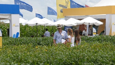 “Pasala”, dice Nidera en Expoagro