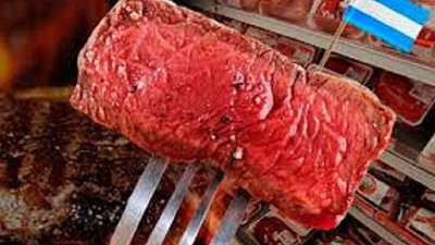 Pese a las expectativas, se desplomaron las exportaciones de carne y leche