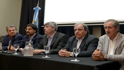 Nuevas medidas para el sector lechero: compensación por litro de leche rondará los $0,65 