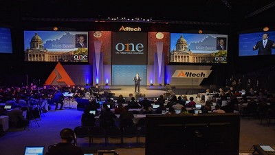 Simposio de Alltech: “Las ideas se las encuentra creando”