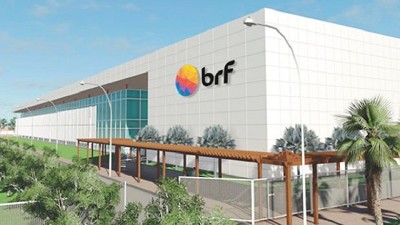 Los dueños de Paty planean cerrar dos de sus plantas en Brasil