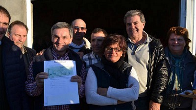 Laboulaye: aporte de la Provincia para emprendimiento apícola