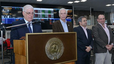 Corredores de Cereales piden que se elimine impuesto al cheque para movimientos de fondos de terceros