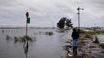 No cede la lluvia y se retrasa un 50% la siembra de soja en la zona núcleo