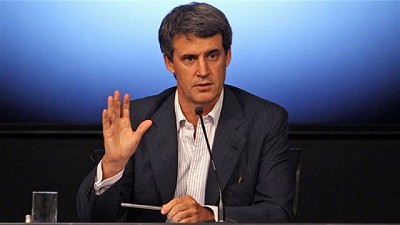 Prat-Gay defendió el proyecto de Ganancias y pidió 