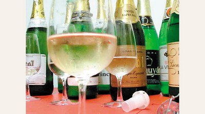 La sidra se reinventa con marcas premium para ganar mercado durante todo el año