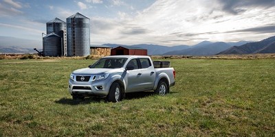 Nissan completa su gama de NP300 Frontier en Argentina