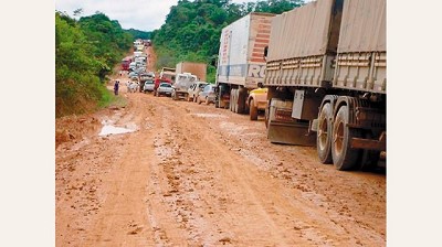 Problemas en rutas de Brasil y expectativa por biodiésel apuntalaron al alza a la soja