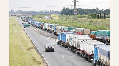 Fuerte caída del transporte de cargas