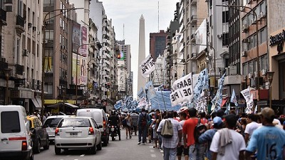 ¿Existe un plan desestabilizador del kirchnerismo contra Macri?, por Julio Bárbaro