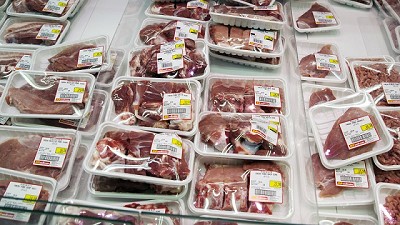 Brasil ordenó retirar carne de las góndolas