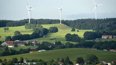 Radio: ¿Cómo serán los nuevos Pueblos inteligentes de la Tercera Revolución Agropecuaria?; por R. Bindi