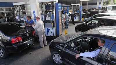 Baja 1,8% el gasoil y aumenta 0,6% la nafta