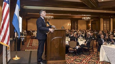 Macri buscó seducir a los inversores antes de ver hoy a Trump