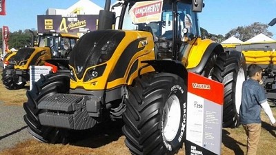 Tractores más sencillos de operar y con menor consumo de combustible
