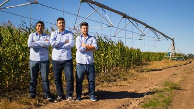 Tres jóvenes crearon una startup para el agro que crece en los Estados Unidos