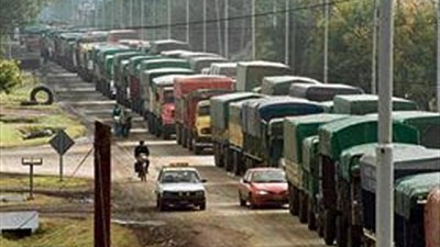 Pese a la mayor cosecha, transportistas de cereales advierten que trabajan un 30% menos que hace un año