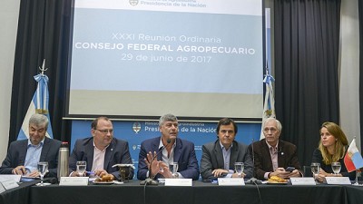 Buryaile instó a dar prioridad a la prevención y fortalecimiento del status sanitario nacional