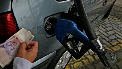 Vuelven a aumentar los combustibles: 7,2% las naftas y 6% el gasoil