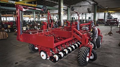 Con más ventas, la industria de la maquinaria agrícola volvió a mejorar el uso de su capacidad instalada