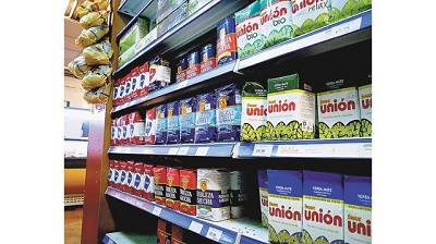 Prevén menor oferta de yerba en góndolas por caída en la producción
