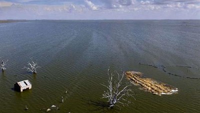 Se agrava la situación por el desborde de la laguna La Picasa