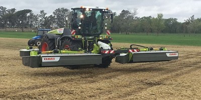 Claas presentó el tractor Xerion 4500 operando con el sistema ISOBUS