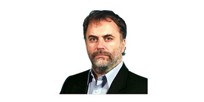 El campo está lejos del poder político, por Cristian Mira