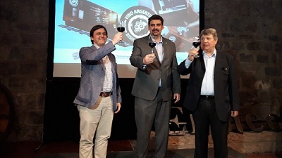 Argentina posiciona al vino como Bebida Nacional