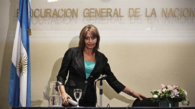 Acorralada, Gils Carbó presentó su renuncia tras dos años de tensión con el Gobierno