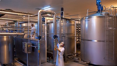 Hasta el 30 de noviembre se habilitan las salas de extracción de miel