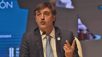 Esteban Bullrich escuchó quejas en la Rural por la suba del Inmobiliario bonaerense