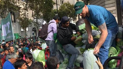 Agricultores familiares donarán 20.000 kilos de verduras a jubilados