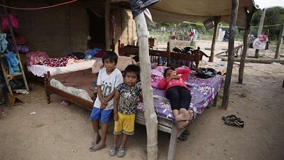 Inundaciones: alimañas, barro y temor a una nueva crecida