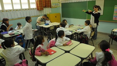Las escuelas públicas perdieron 12% de alumnos, pero hay 19% más de maestros