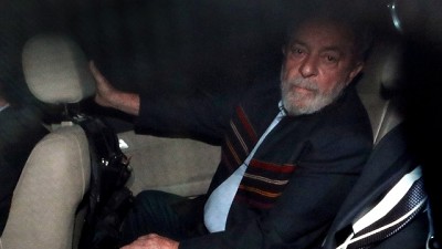 Se acabó el tiempo para Lula: debe entregarse para cumplir 12 años de cárcel