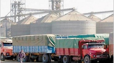 Por la sequía, calculan 600.000 viajes menos de transportes de carga