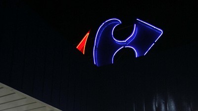 Carrefour: acuerdo con baja de aportes y retiros