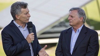 El Gobierno redobla la apuesta y propone eliminar por ley los impuestos de las tarifas