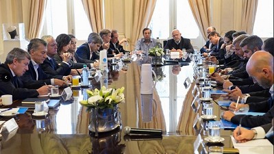 La soledad de Macri, más tensión por las tarifas y objetivo Conurbano