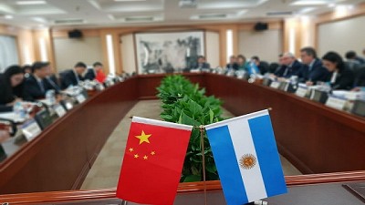 Argentina amplía el ingreso de alimentos a China