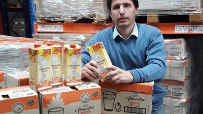 Leche vegetal en un envase larga duración