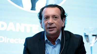 Modificarían los plazos para que los exportadores ingresen las divisas de la cosecha