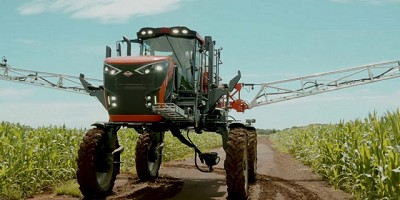 Kuhn presentó en Brasil la nueva línea de pulverizadoras Stronger HD