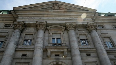 Anuncian créditos del Banco Nación para asistir a los tambos en la crisis