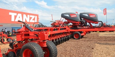 Tanzi le agrega tecnología de precisión a la Special 5 Air Planter