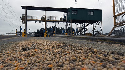 Por la sequía y la devaluación, la economía cayó fuerte 6,7% en junio