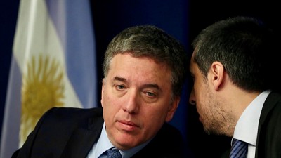 Para calmar a los mercados, el Gobierno dice que solo necesita US$2.500 millones para 2019